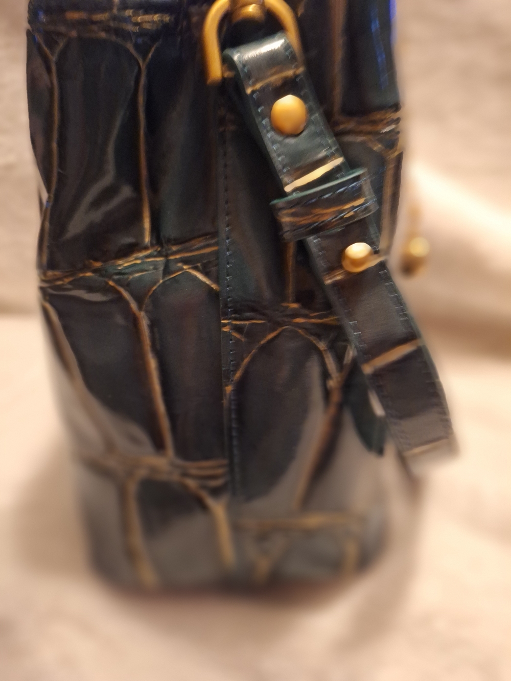 Brahmin Mod Mini Amelia In Mystic Green Nerina Crossbody - Picture 6 of 9